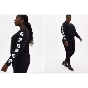 Torrid Black Skill Graphic Slim Fit Long Sleeve‎ Tee Size 3